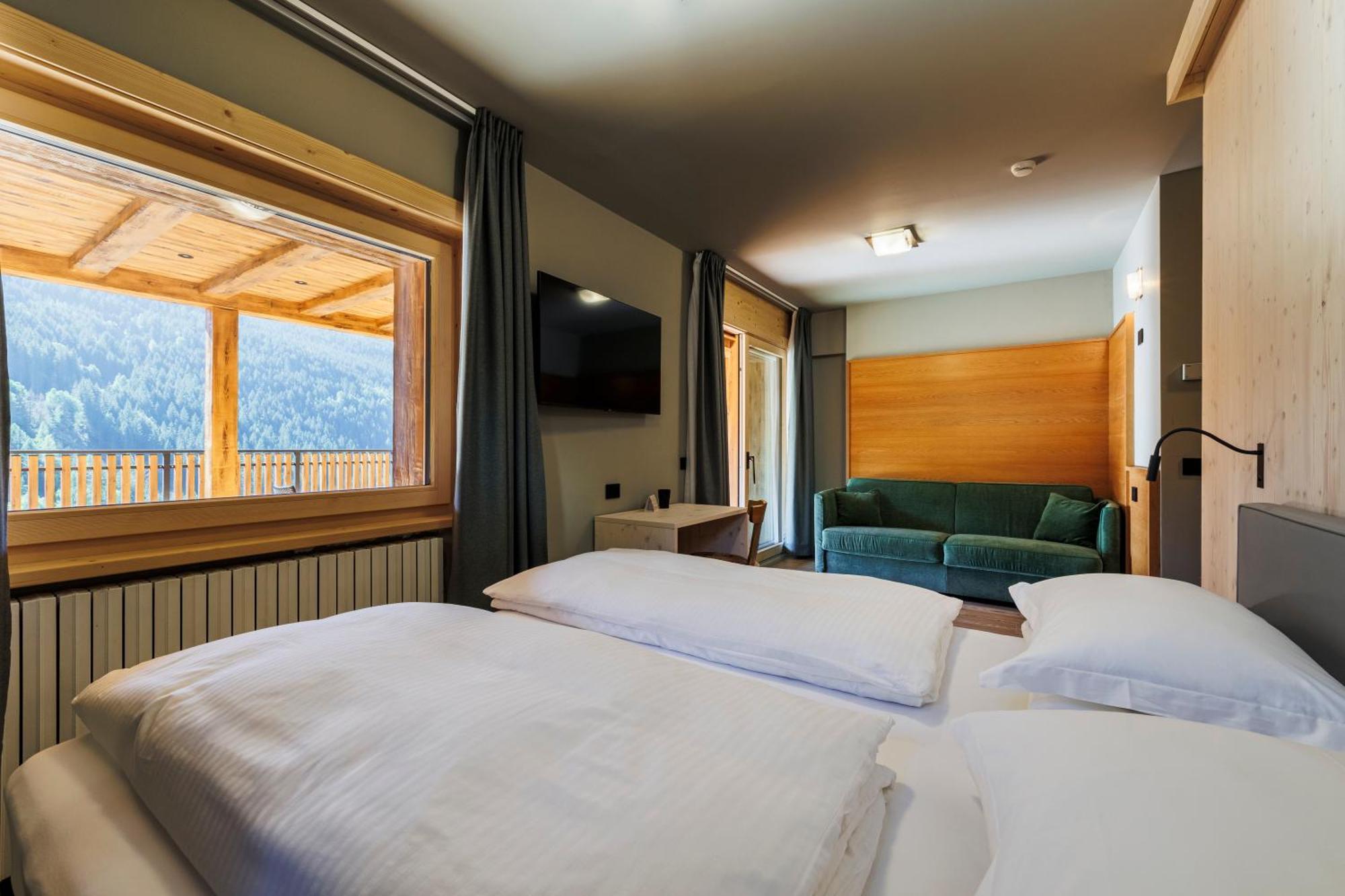 Hotel Miravalle Isolaccia Exteriér fotografie