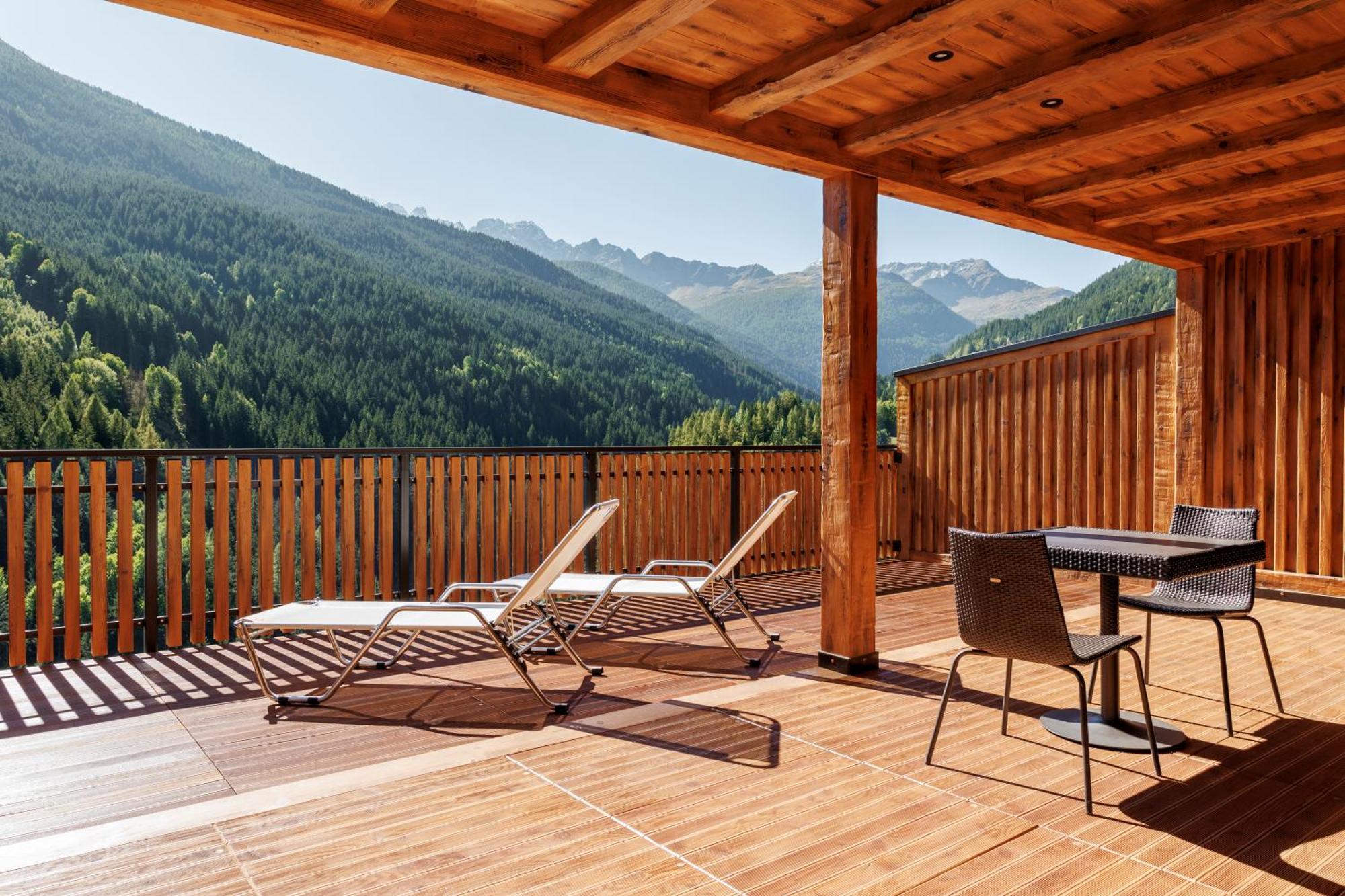 Hotel Miravalle Isolaccia Exteriér fotografie