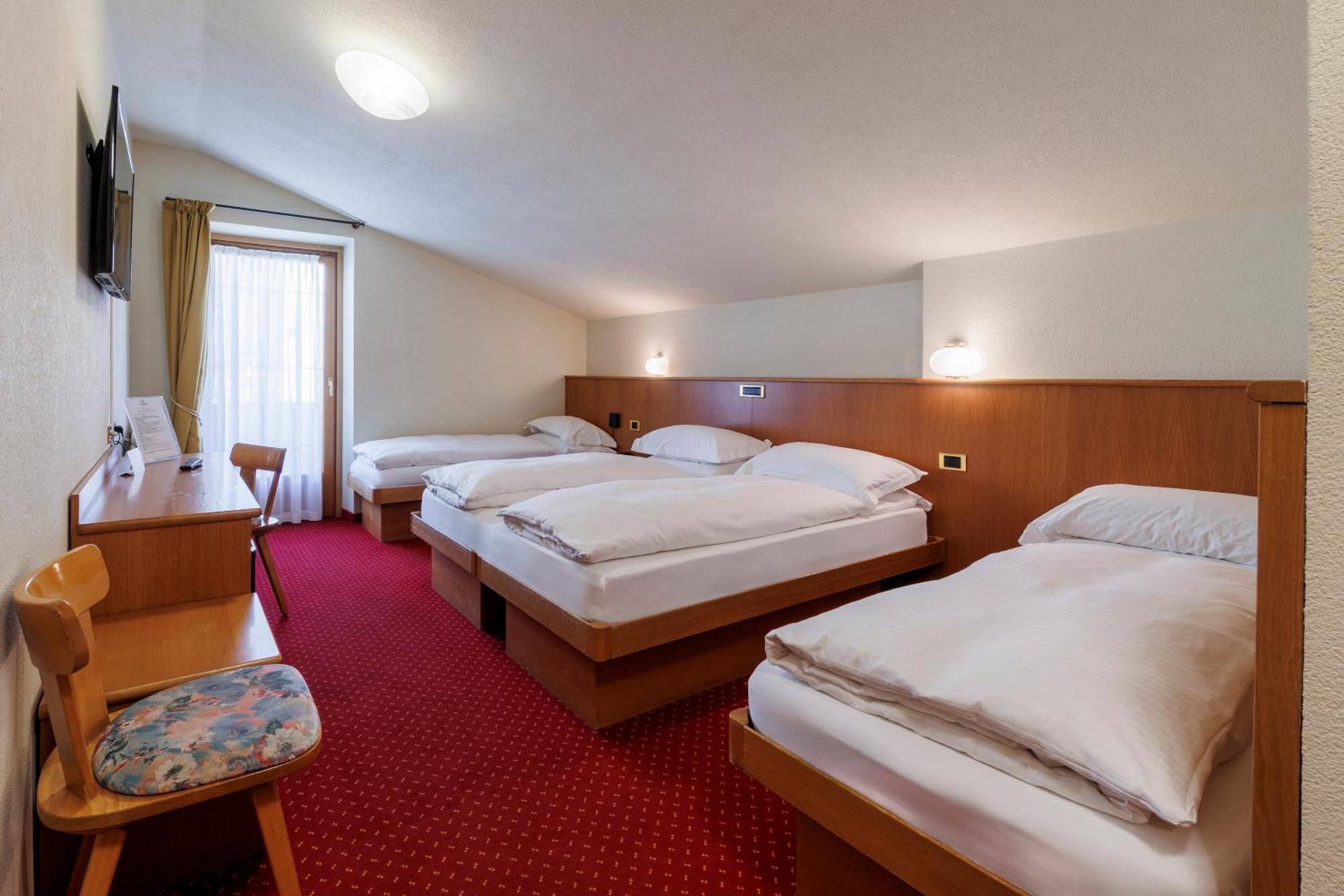 Hotel Miravalle Isolaccia Exteriér fotografie