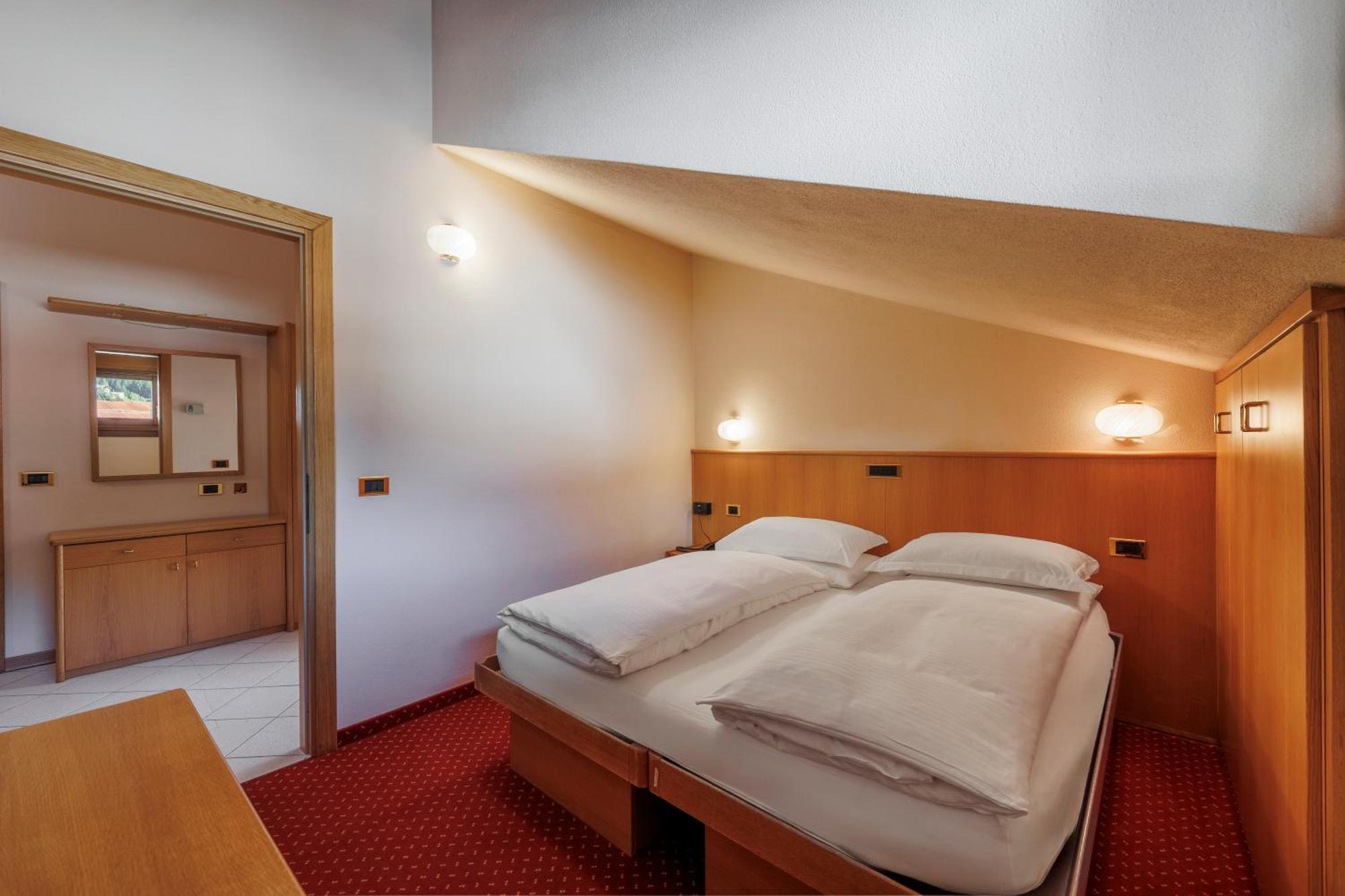 Hotel Miravalle Isolaccia Exteriér fotografie