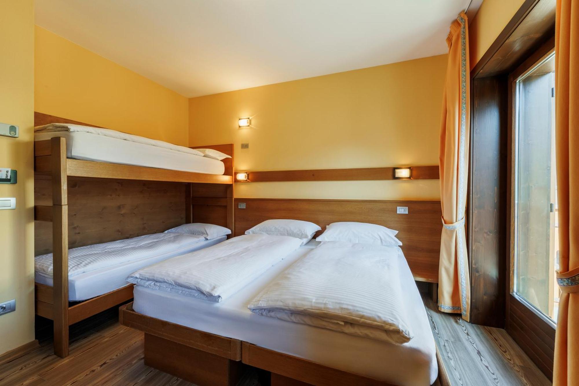 Hotel Miravalle Isolaccia Exteriér fotografie